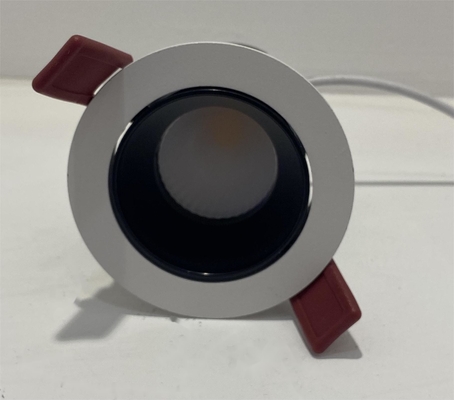 أضواء LED السقف الداخلي أشباه الموصلات زجاج شل الطاقة الخضراء